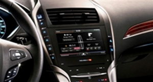 Stay Connected with SYNC MyLincoln Touch