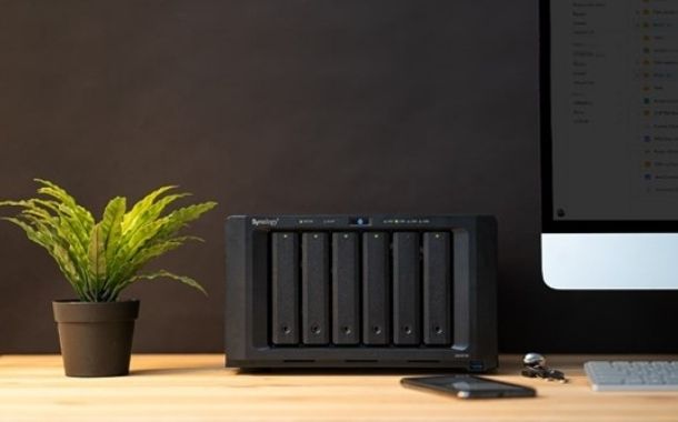 Synology has developed secure alternatives to SaaS and traditional file servers with rich built-in applications, web-based file management services, and collaboration suites.