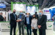 PROW implements Reveal(x) from ExtraHop at United Arab Bank to ensure visibility within networks