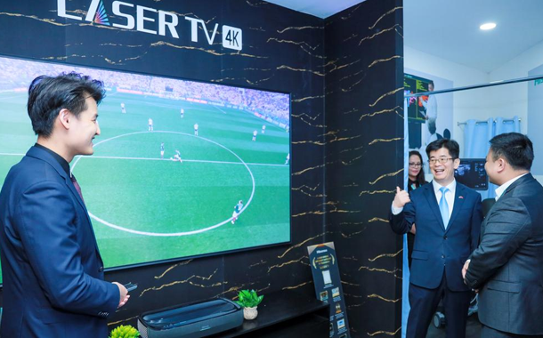 Hisense displays 100+ inch laser TVs, commercial monitors with 160 degree viewing at GITEX 2022