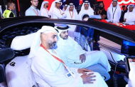 HH Sheikh Maktoum bin Mohammed bin Rashid Al Maktoum experiences Cadillac InnerSpace at GITEX 2022