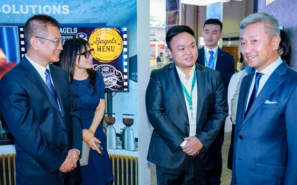 (L-R) His Excellency Zhang Yiming, Ambassador of the People's Republic of China and Jason Ou, President of Hisense Middle East & Africa.